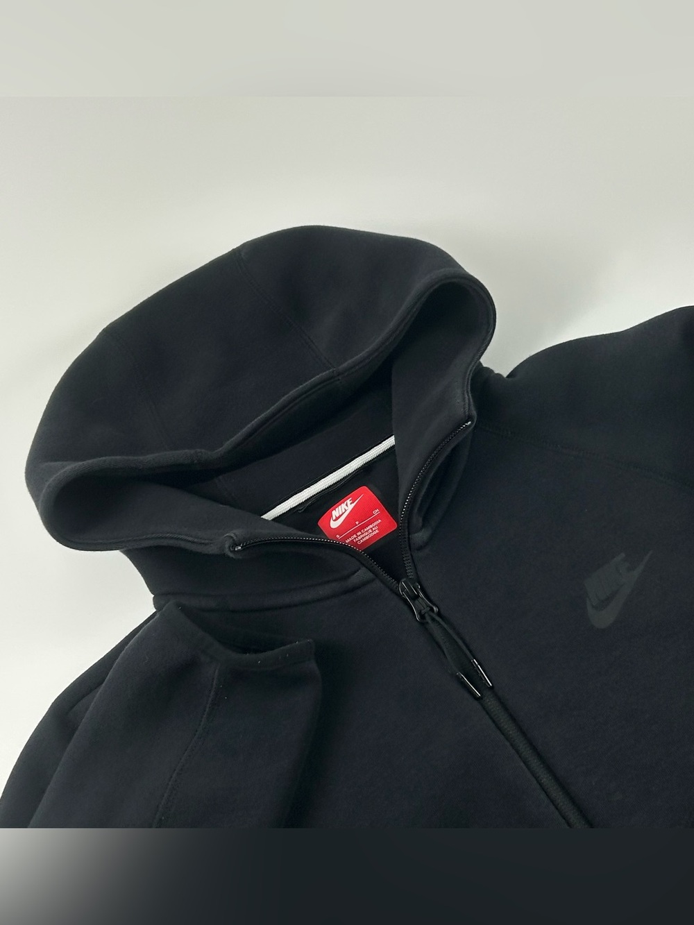 Nike Men’s SZ S Tech Fleece Drifit Cotton Solid Black Full Zip Athletic Jacket
